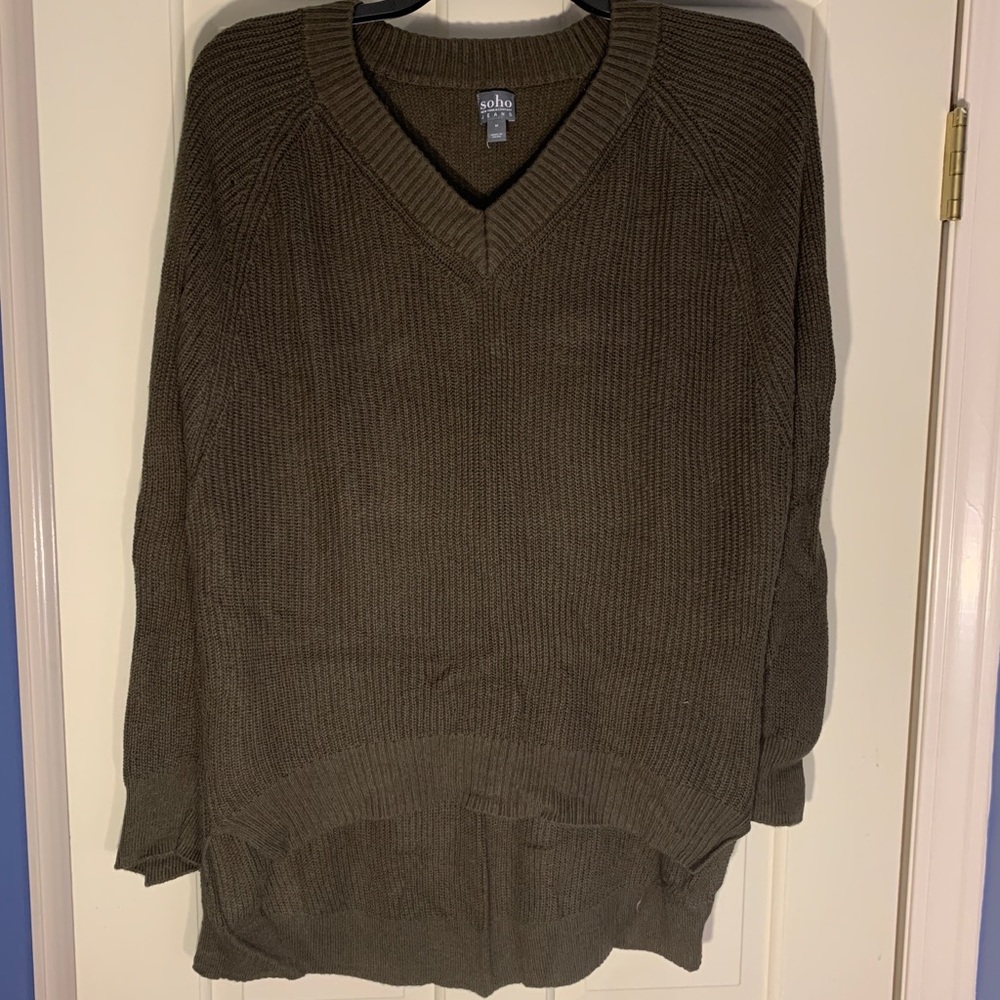 NEW YORK AND COMPANY SOHO OLIVE GREEN JEAN SWEATER SIZE M